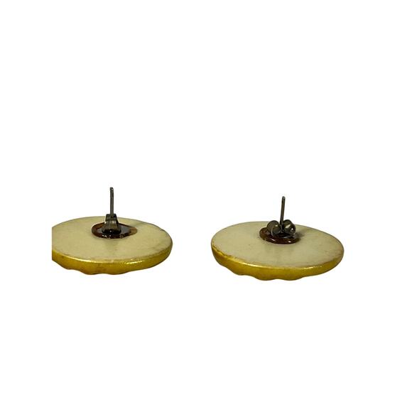 Gold Painted Earrings, Vintage Round 1 1/4" inches Deep Ridges Plastic Pierced - Picture 5 of 6